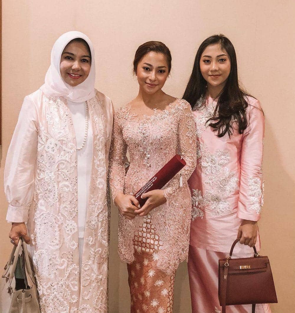 instagram.com/nikitawillyofficial94