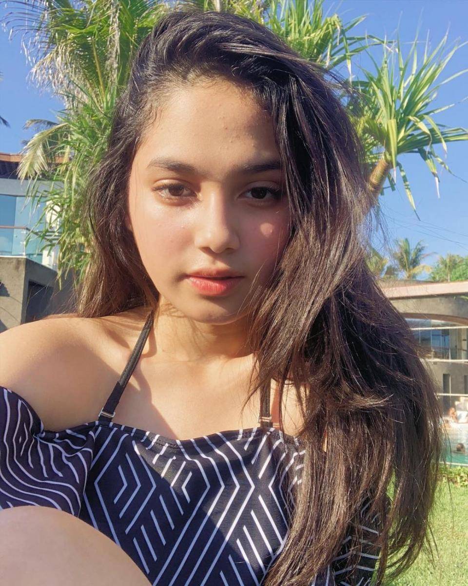 instagram.com/syifahadjureal