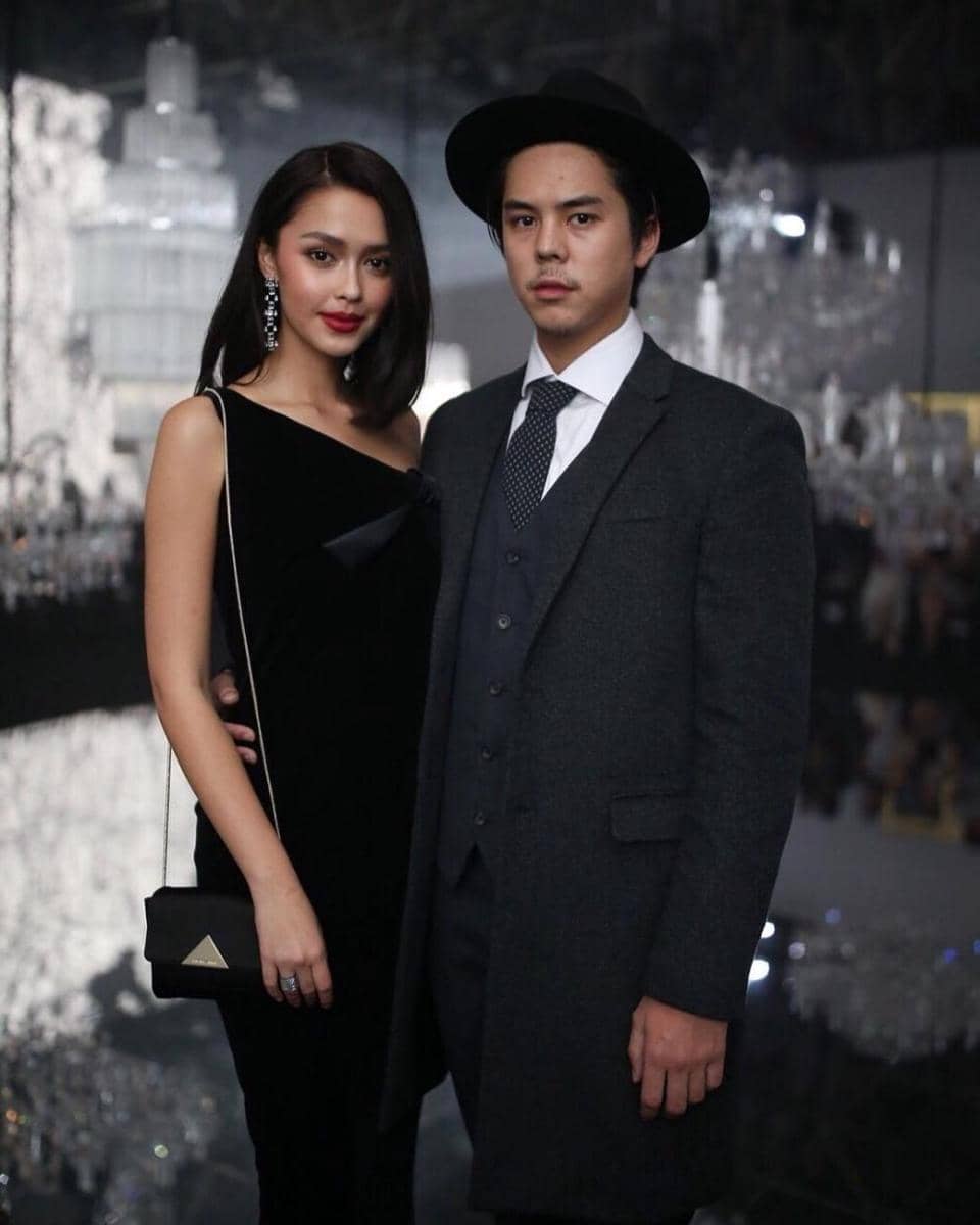 instagram.com/peach_pachara