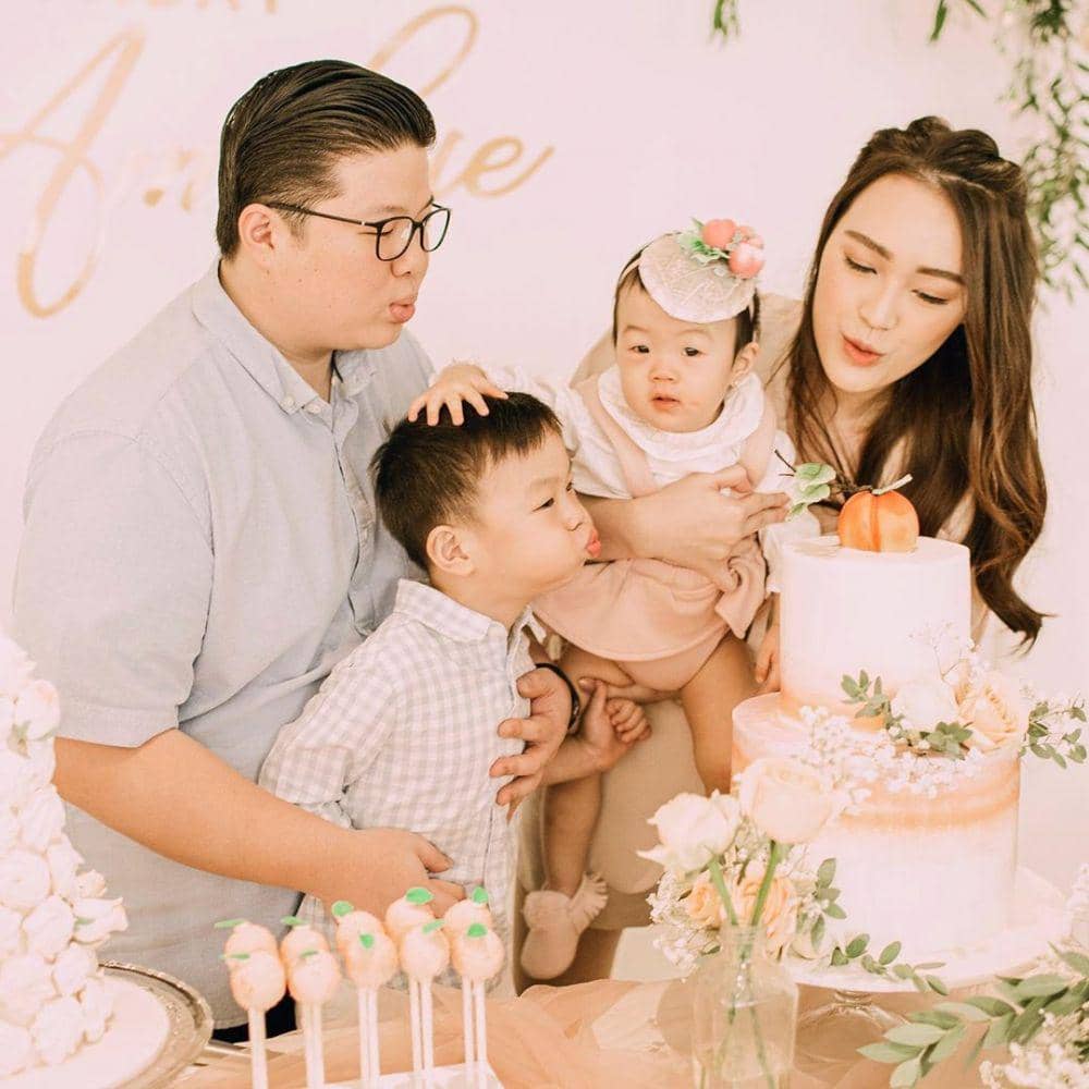 instagram.com/vanialarissa