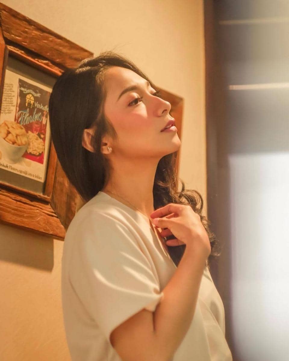 instagram.com/dindakirana.s