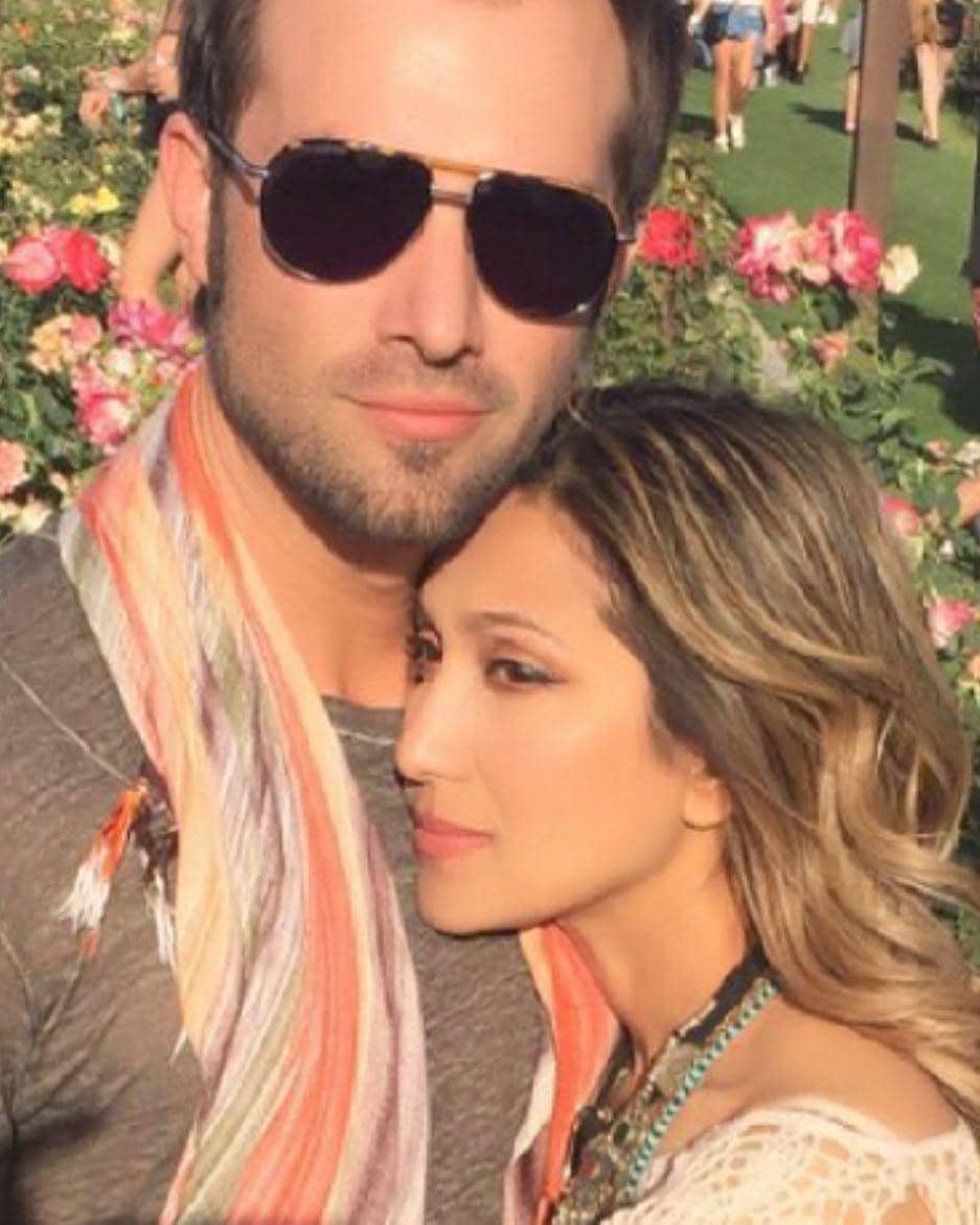 instagram.com/tiaazhari