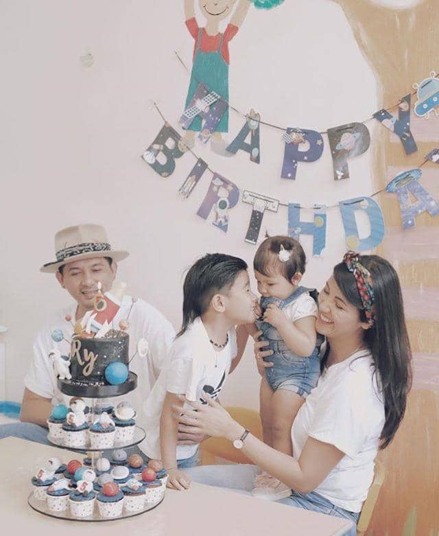 instagram.com/mrssharena