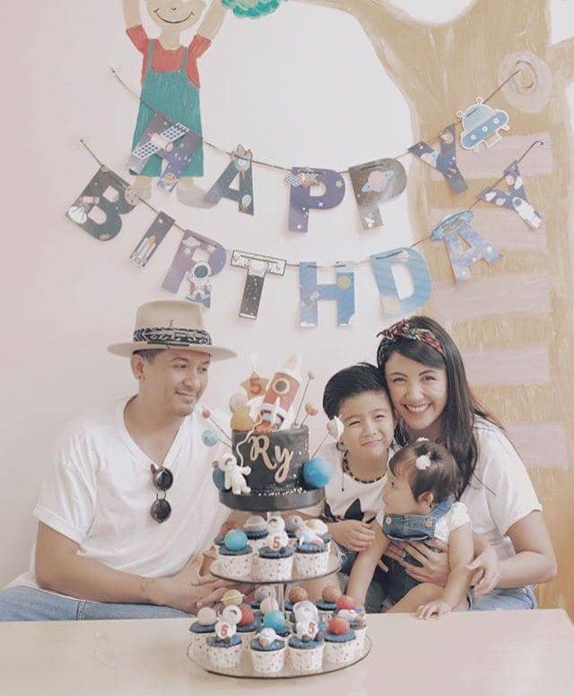 instagram.com/mrssharena