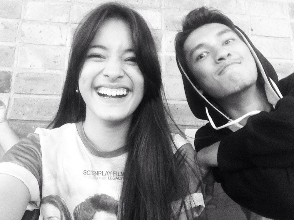 instagram.com/mawar_eva/