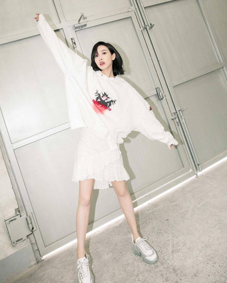 instagram.com/victoria02_02