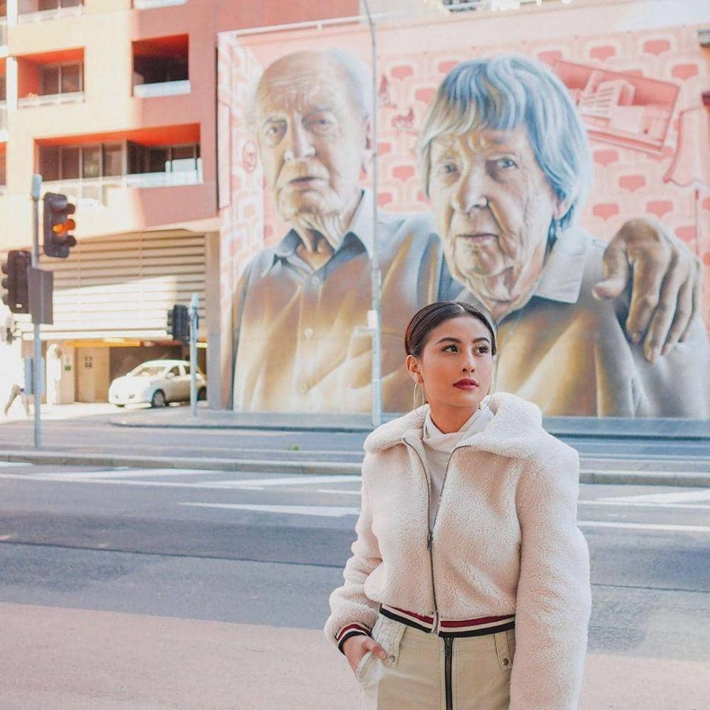 instagram.com/awkarin