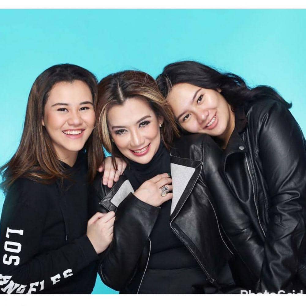 instagram.com/rezaartameviaofficial