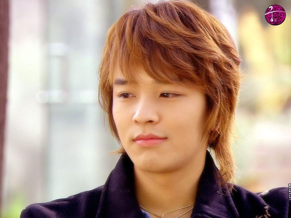 http://images5.fanpop.com/image/photos/29600000/Kim-Jeong-Hoon-kim-jeong-hoon-29647034-1024-768.jpg