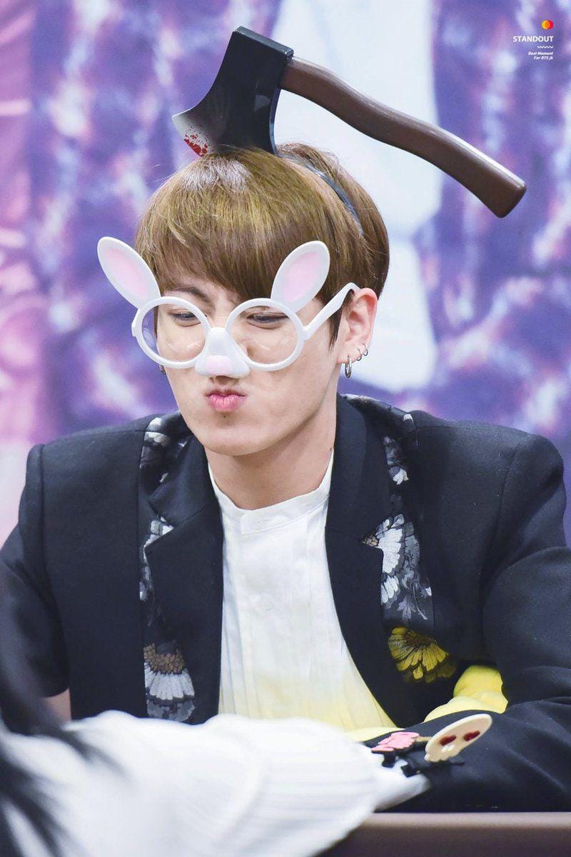 Twitter.com/@Jungkook_WW