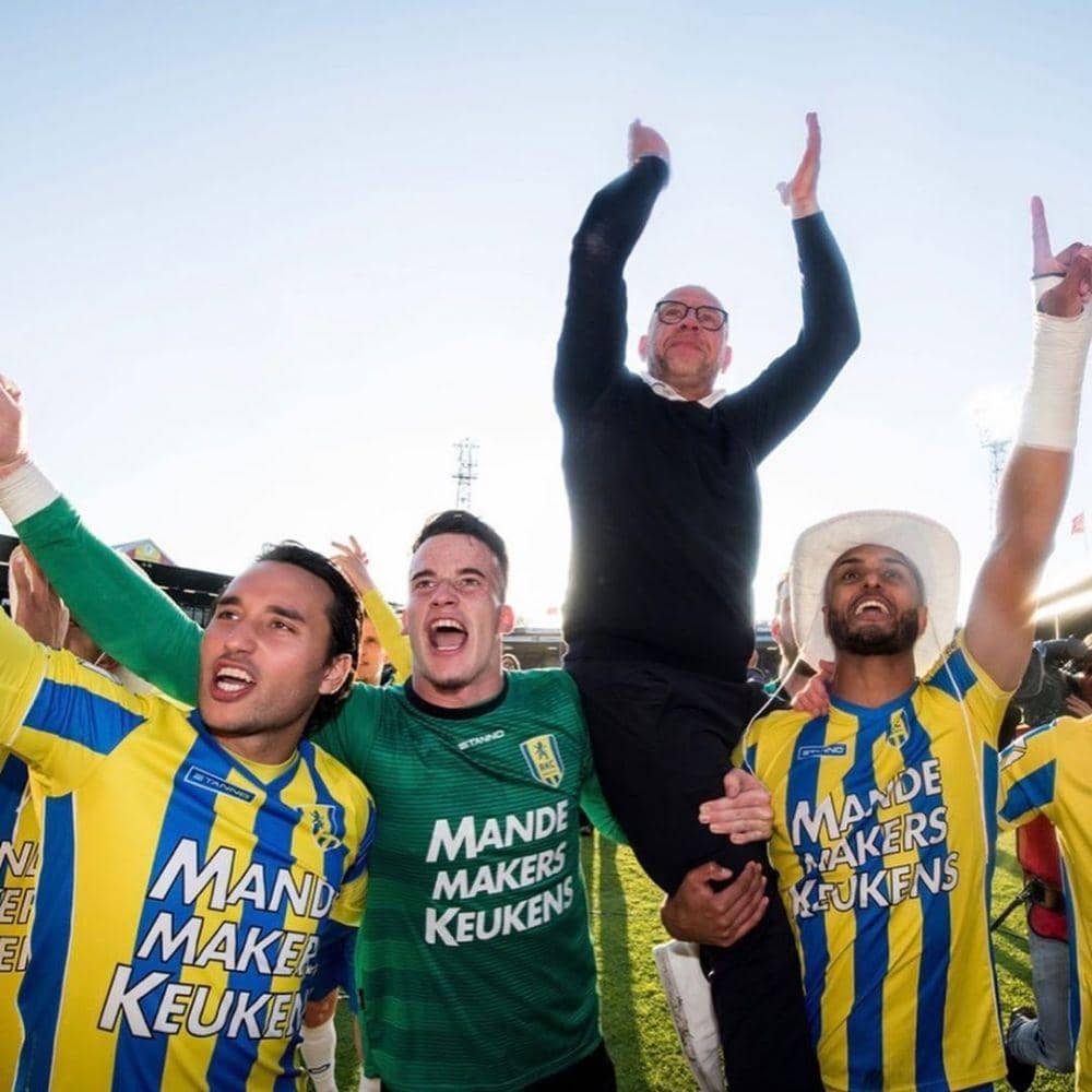 Instagram.com/ezrawalian