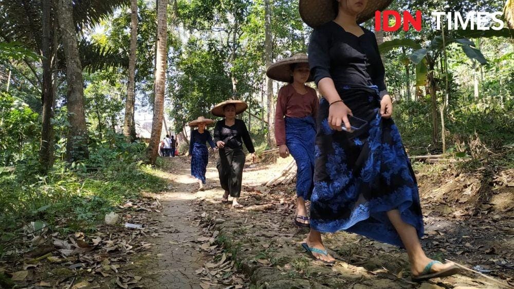 Perempuan Baduy (IDN Times/Muhamad Iqbal)