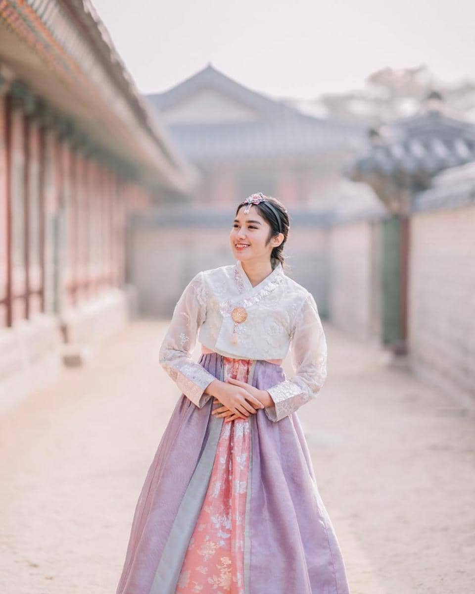 Instagram.com/ochi24