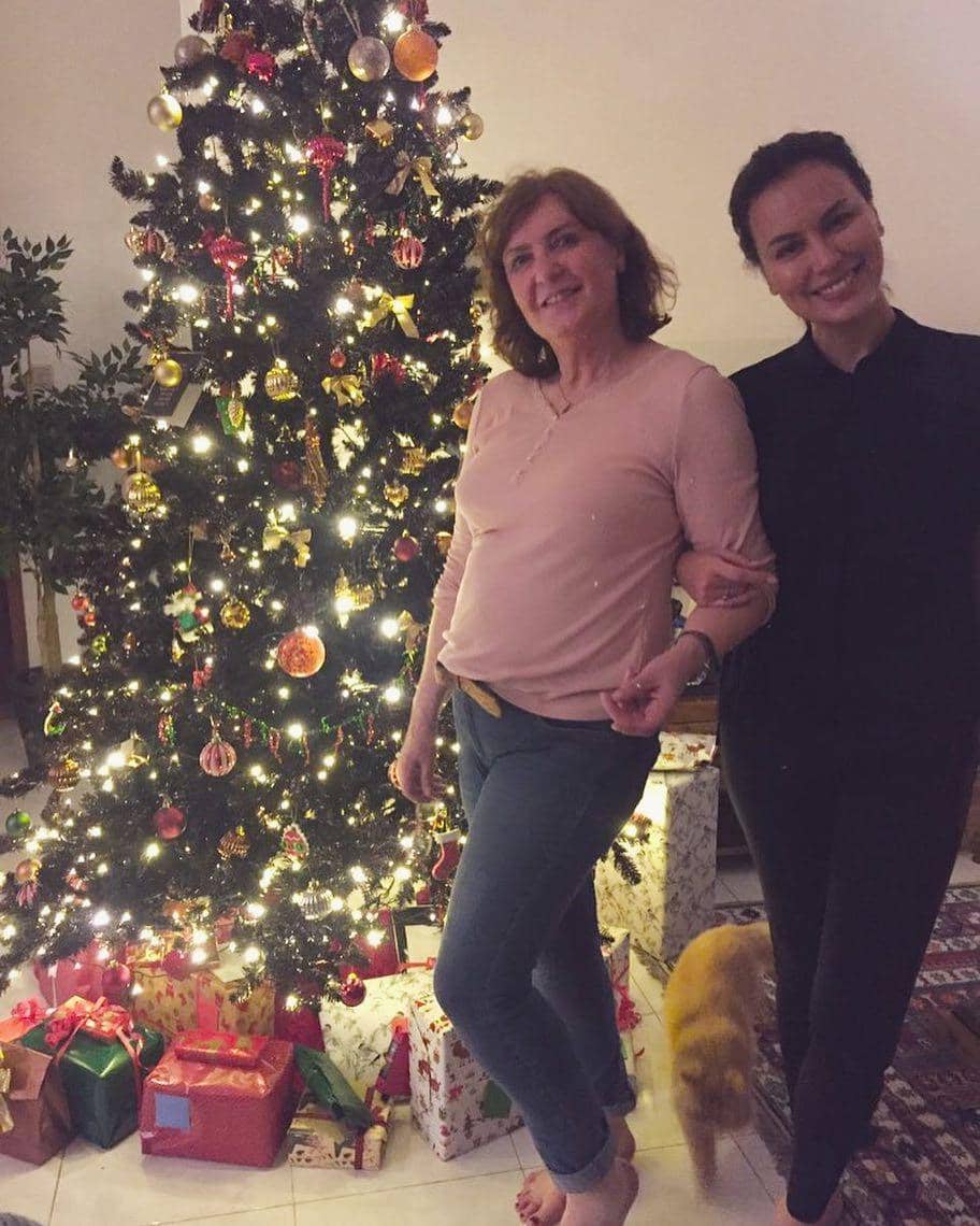 instagram.com/sophia_latjuba88