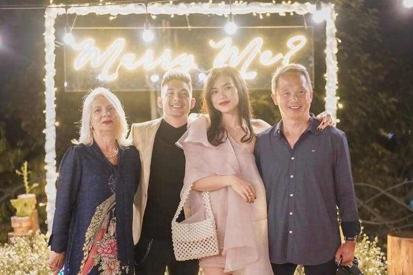 instagram.com/elisaanovia/