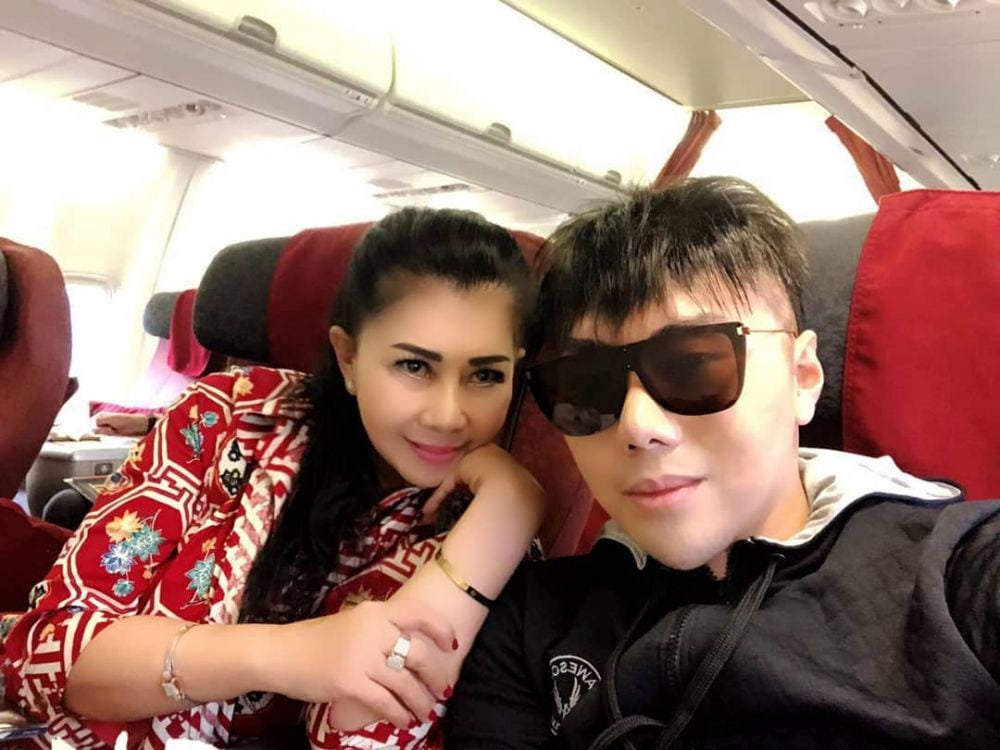 instagram.com/lanychandrawaty