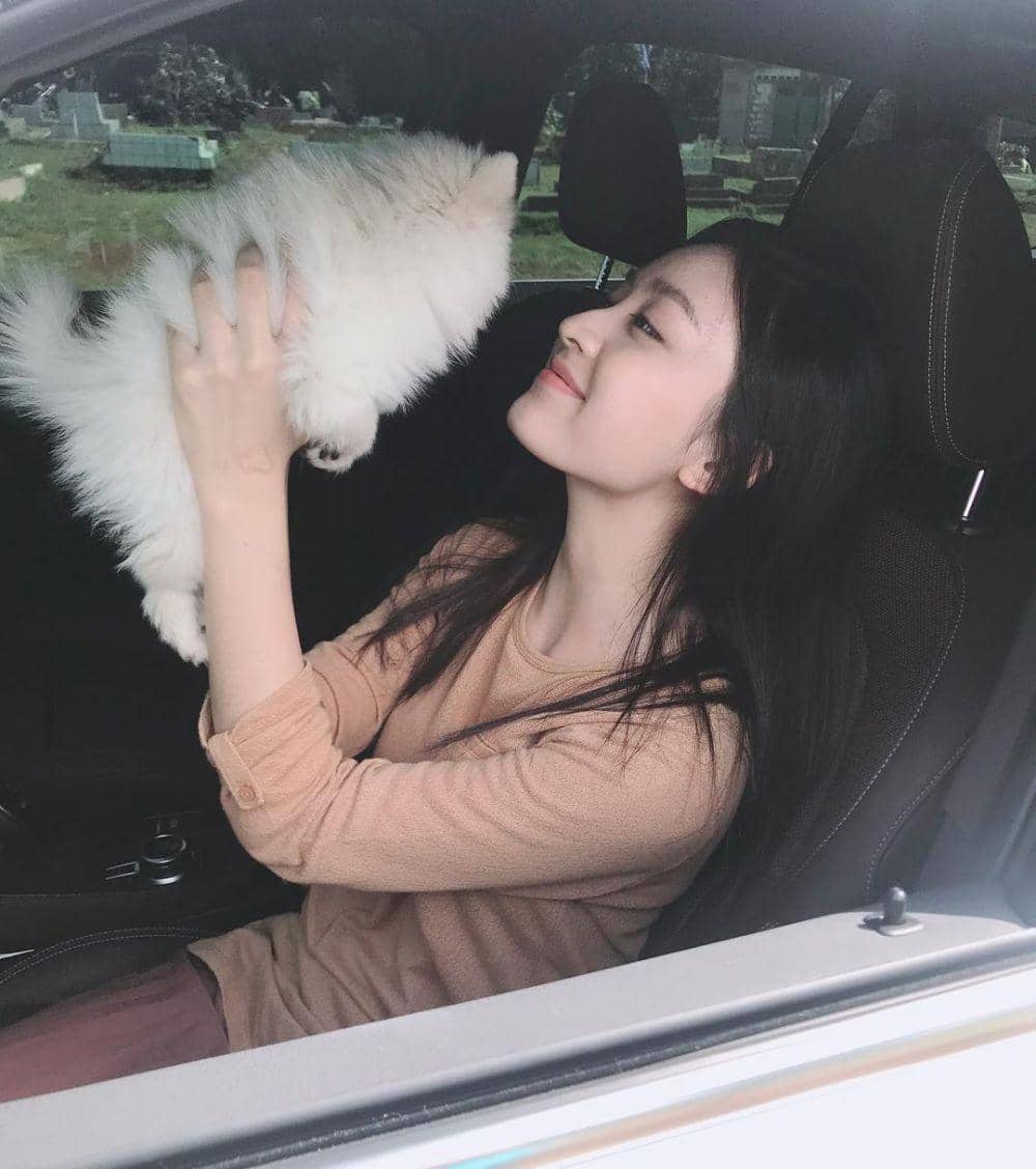 instagram.com/natashawilona12