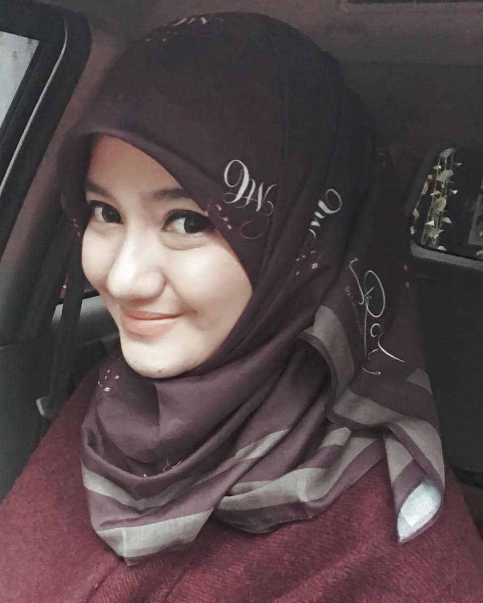 instagram.com/marcella_simon