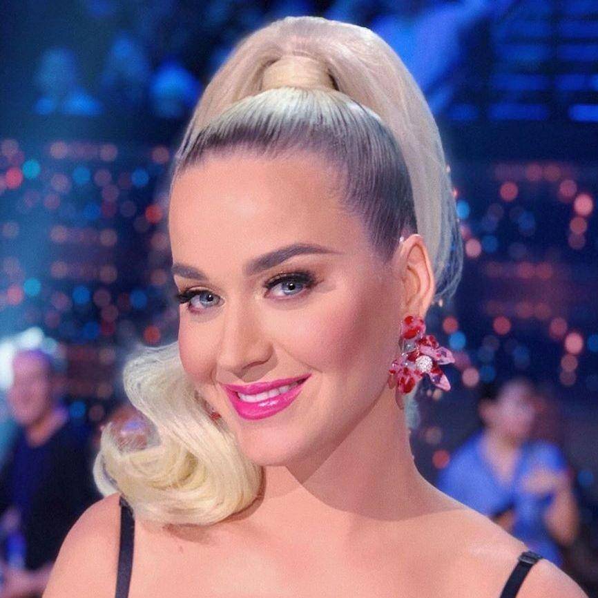 instagram.com/katyperry