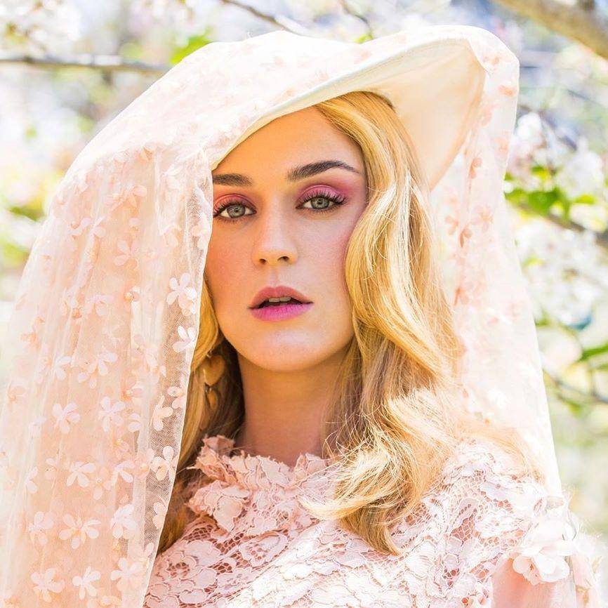 instagram.com/katyperry