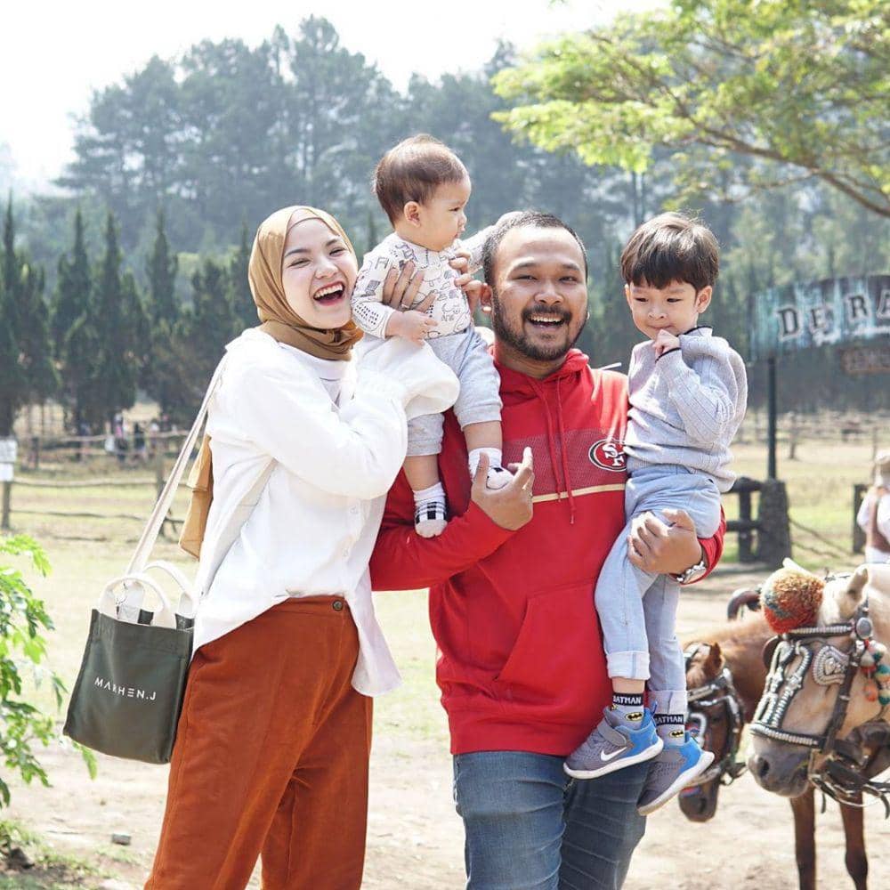 Instagram.com/marshanatika