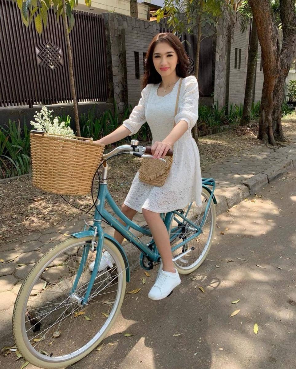 instagram.com/realangelkaramoy