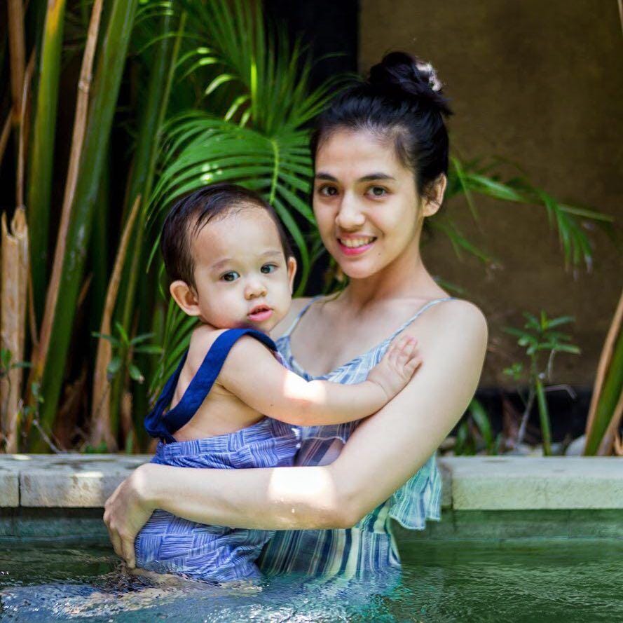 Instagram.com/putriuna