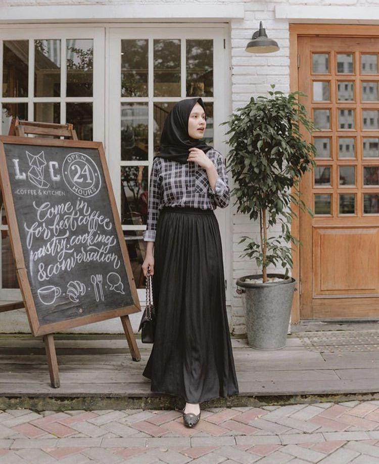 Instagram.com/dwihandaanda