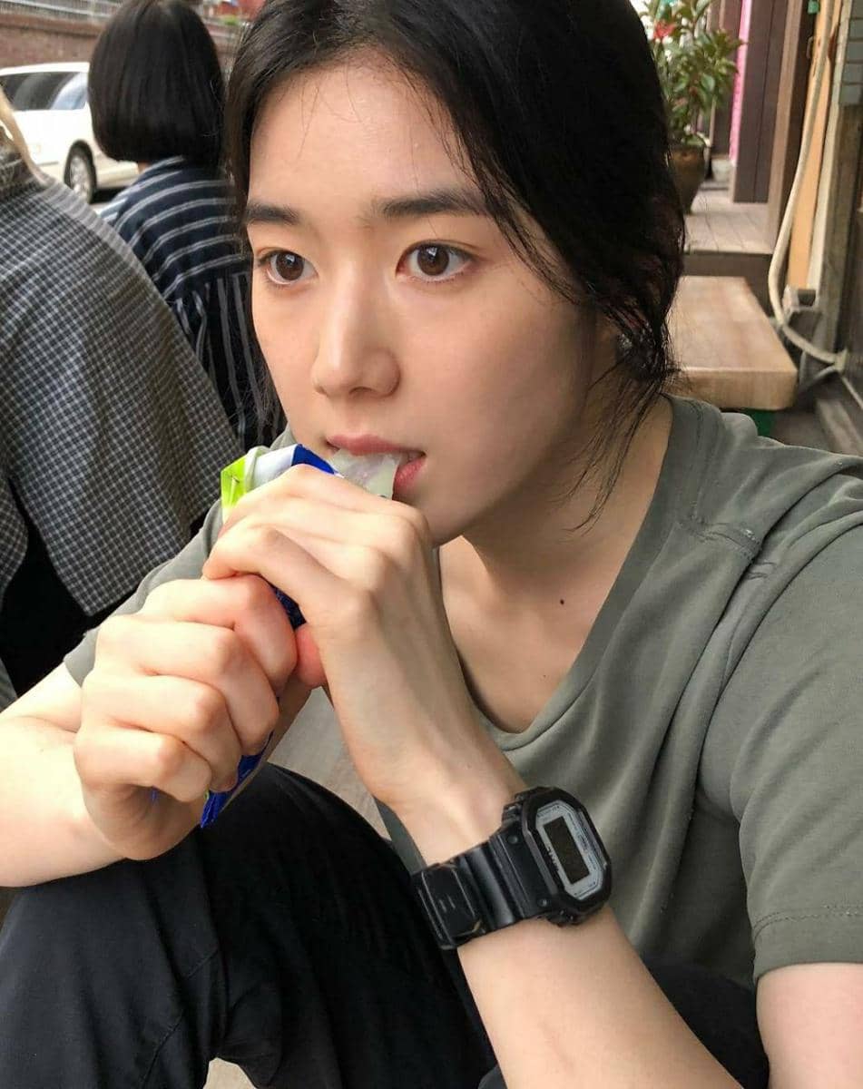 instagram.com/jungeunchae_