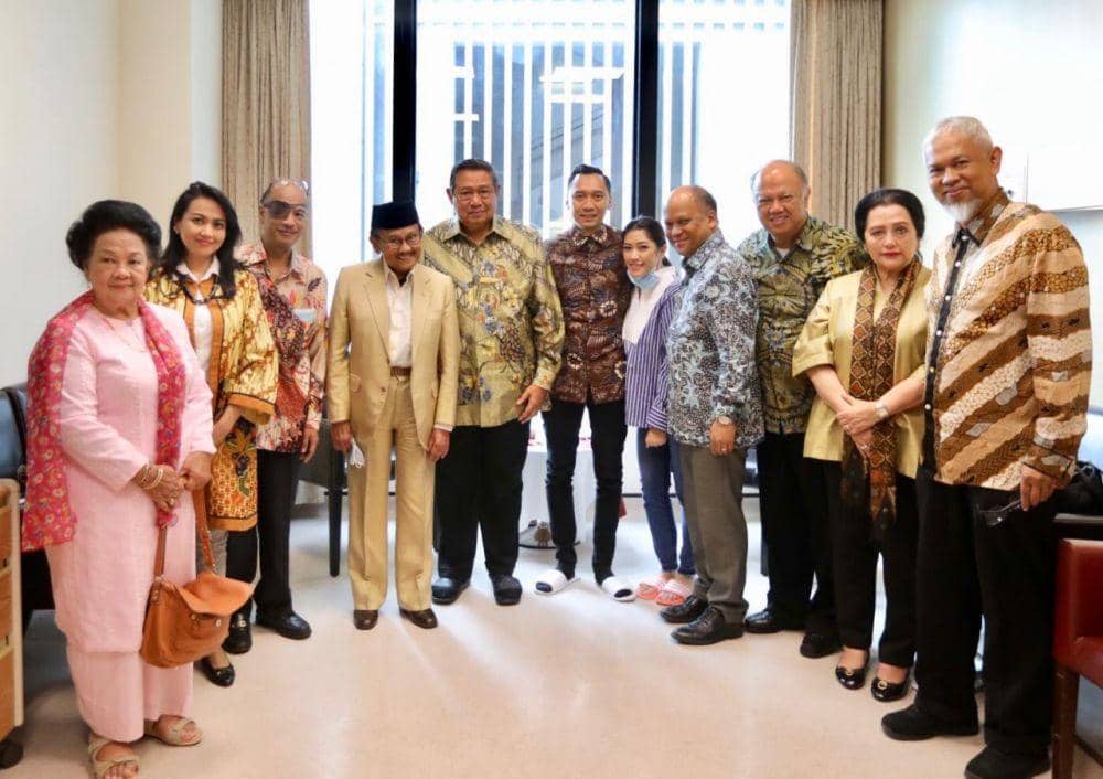 twitter.com/AndiArief__