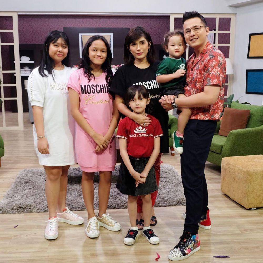 instagram.com/ussypratama/