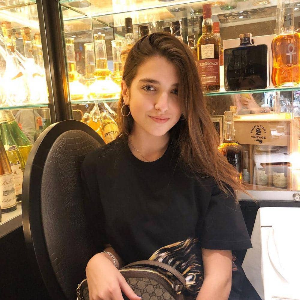 instagram.com/rinalipa