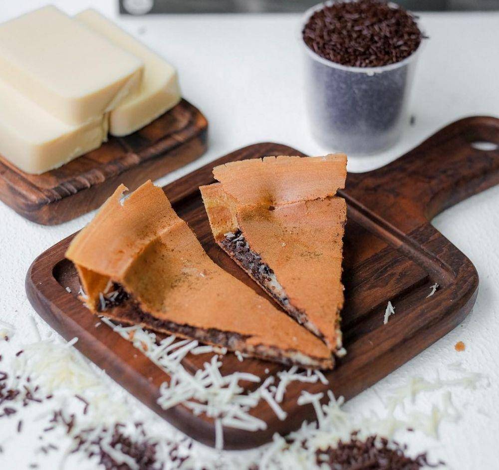 instagram.com/martabak777_kelapagading