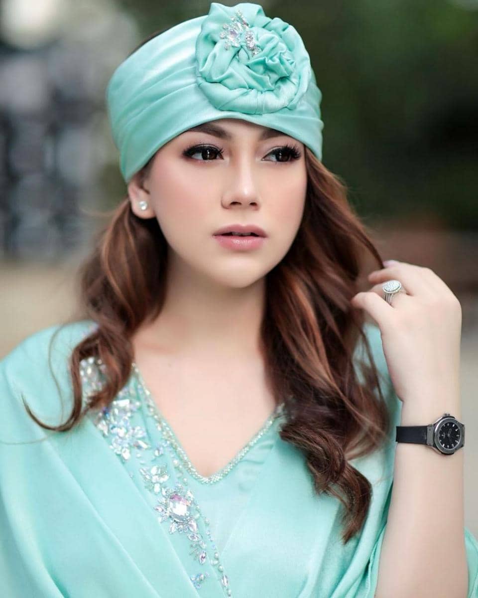 instagram/celine_evangelista