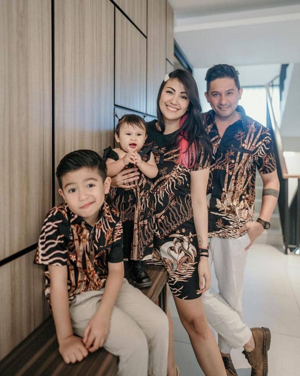 instagram.com/mrssharena