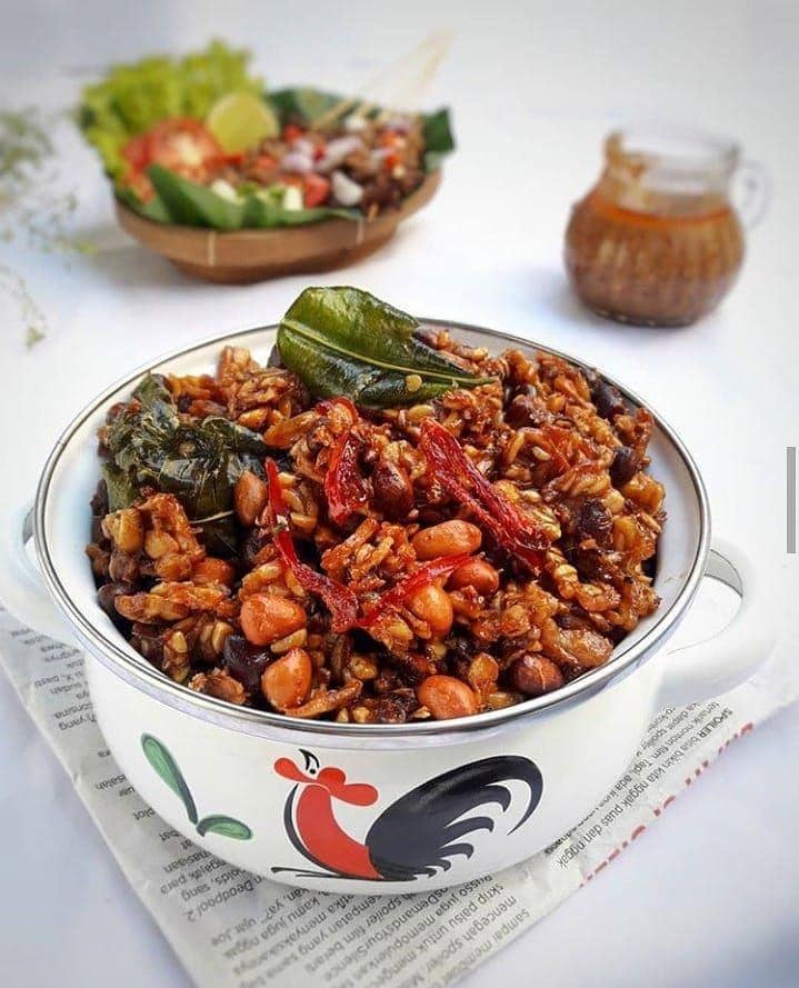 instagram.com/pawoneutieraka