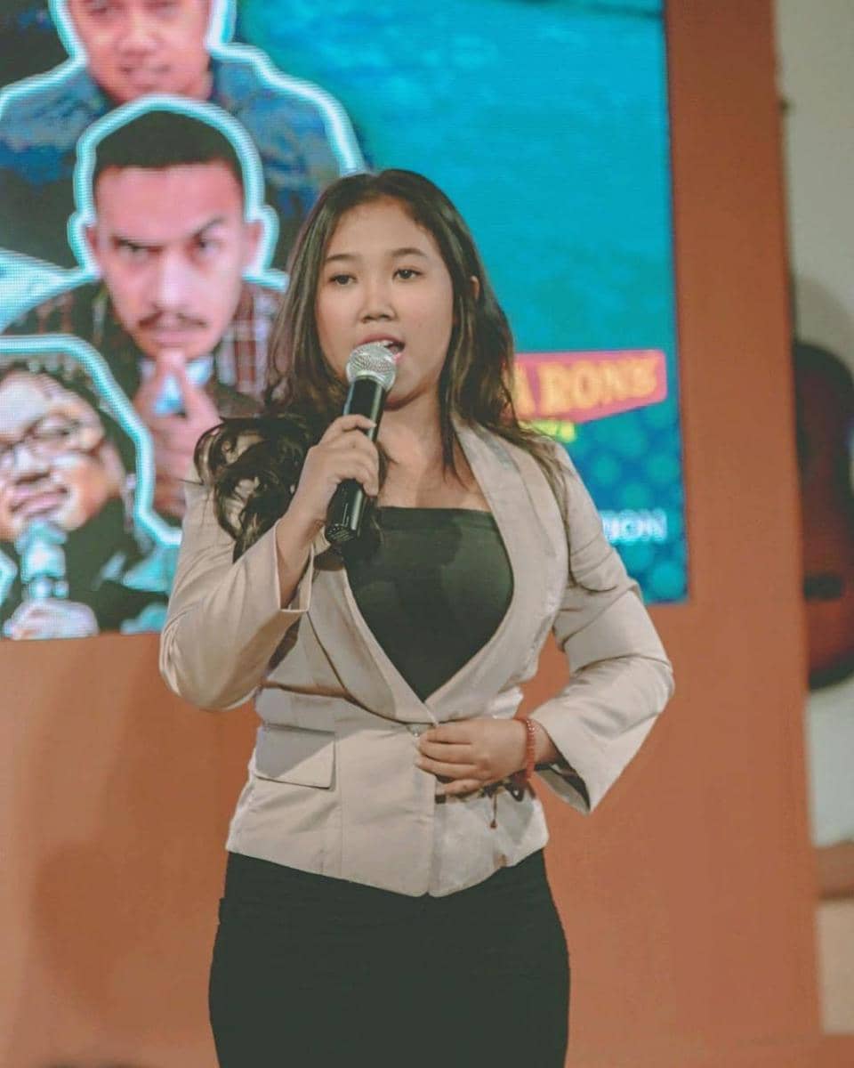 Instagram.com/kikysaputrii