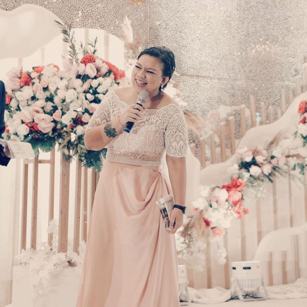 instagram.com/botikapanggabean