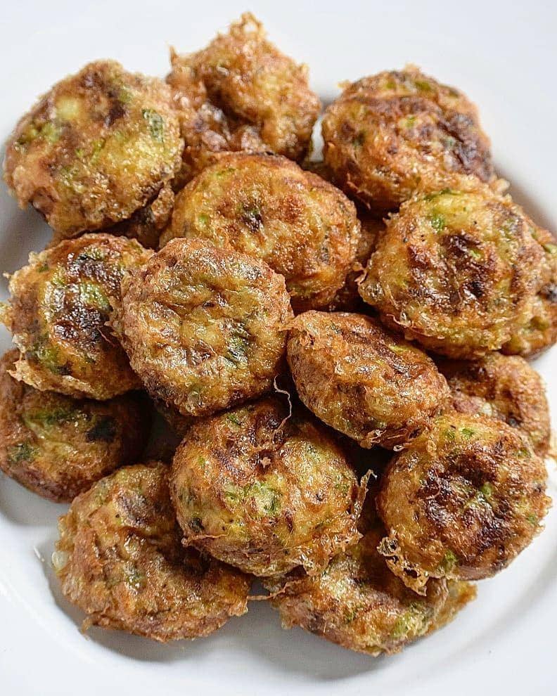 instagram.com/kualihelena