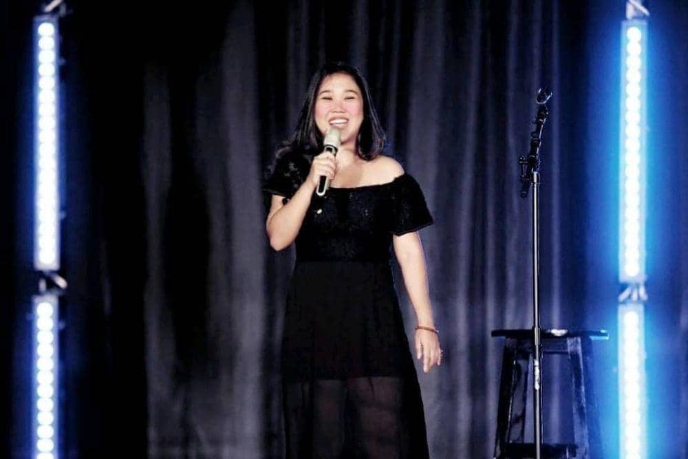 Instagram.com/kikysaputrii