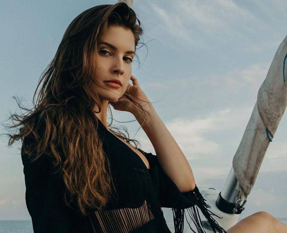 Instagram.com/amandacerny