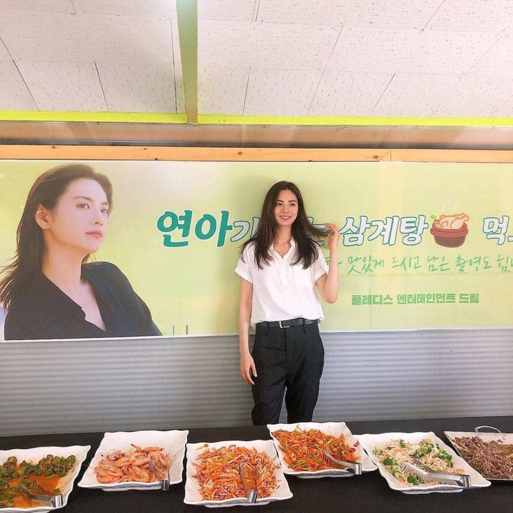 instagram.com/jin_a_nana