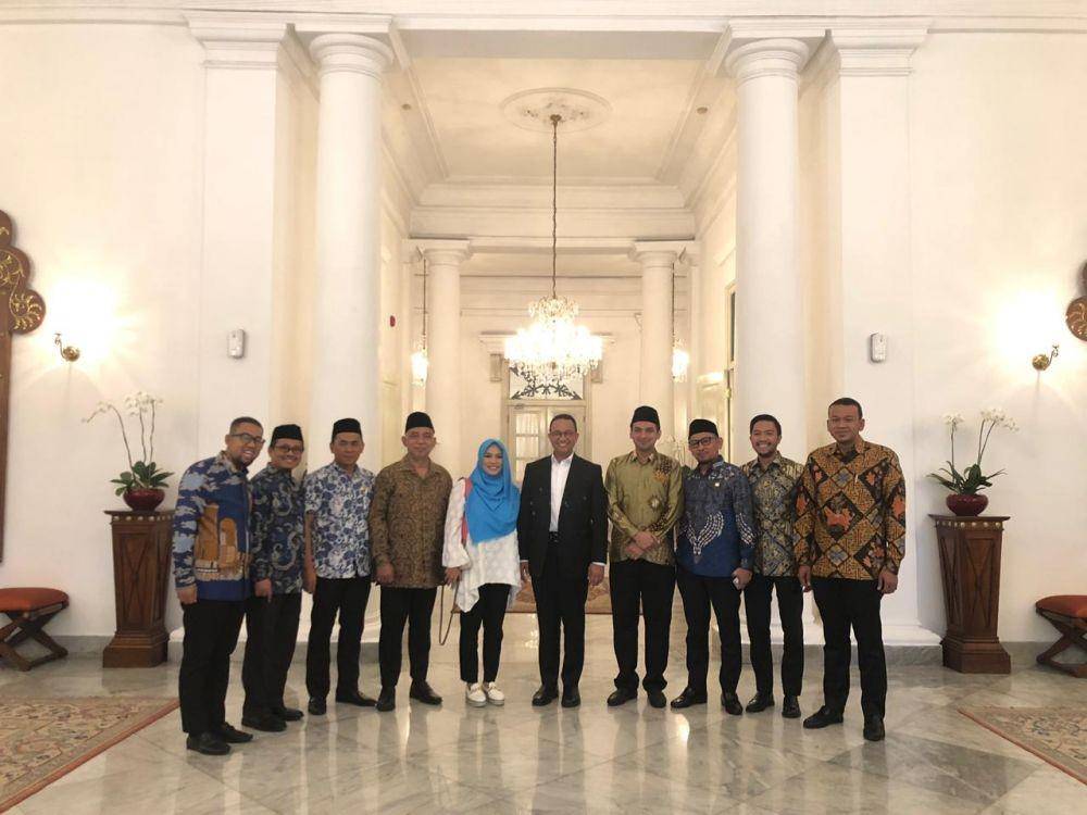 Istimewa