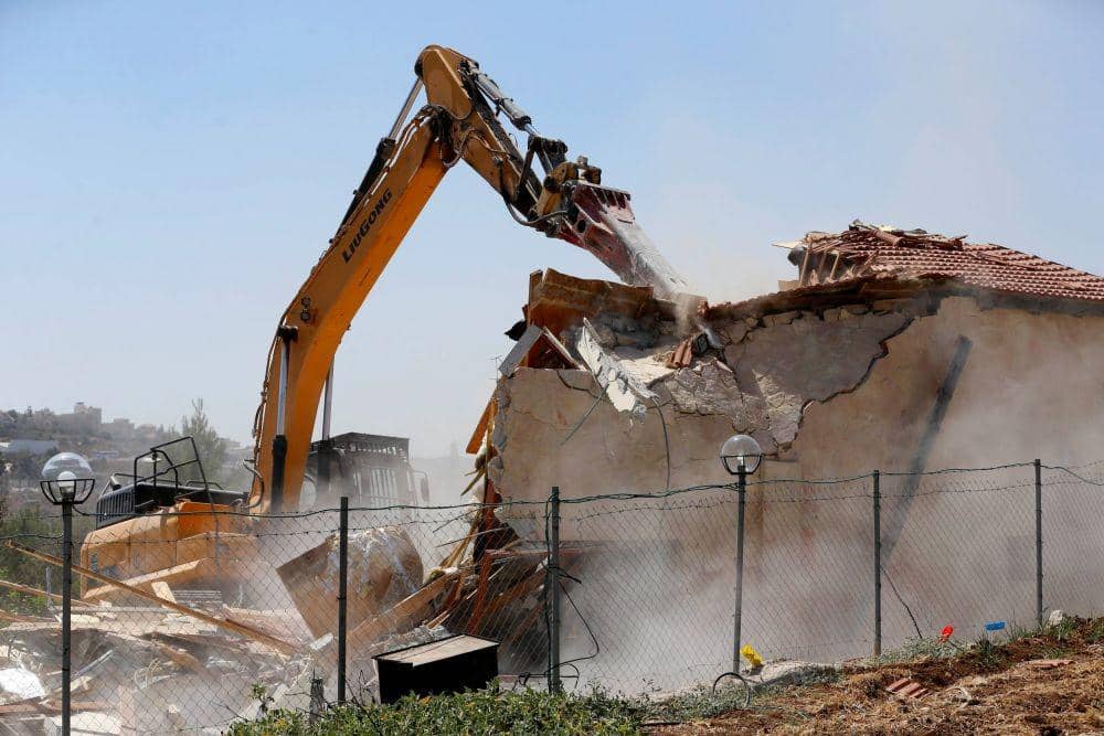 Israel robohkan bangunan milik warga Palestina di Tepi Barat karena disebut tidak mempunyai izin pada 26 Agustus 2019. ANTARA FOTO/REUTERS/Mussa Qawasma