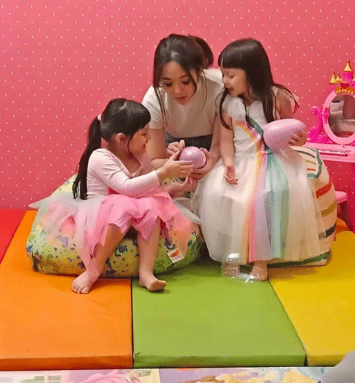 instagram.com/queenarsy