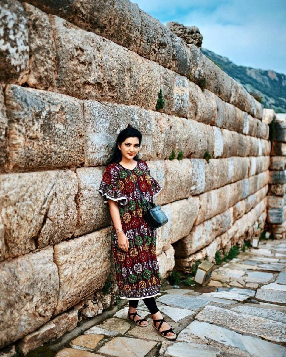 instagram.com/ashanty_ash