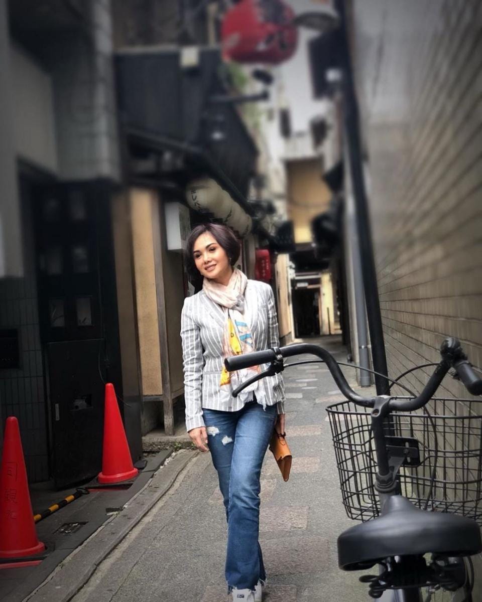 instagram.com/yunishara36