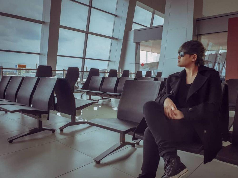 Instagram.com/mitathevirgin