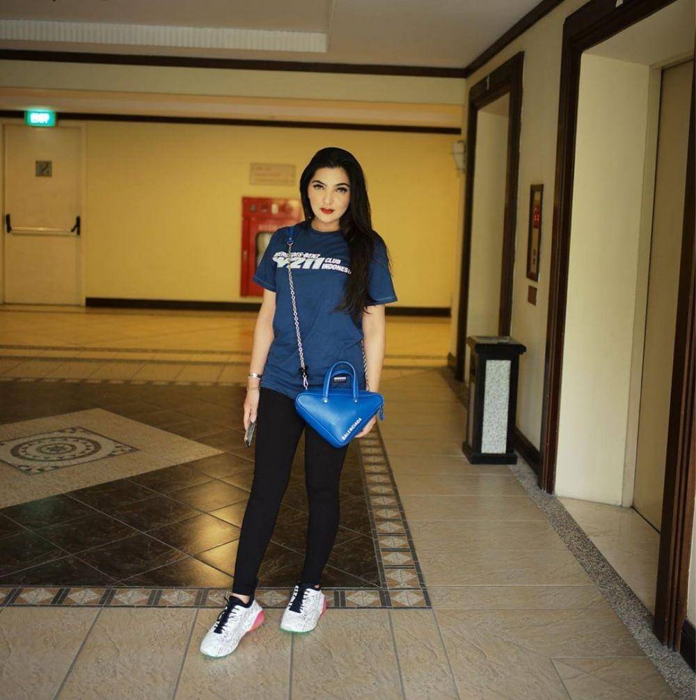 instagram.com/ashanty_ash