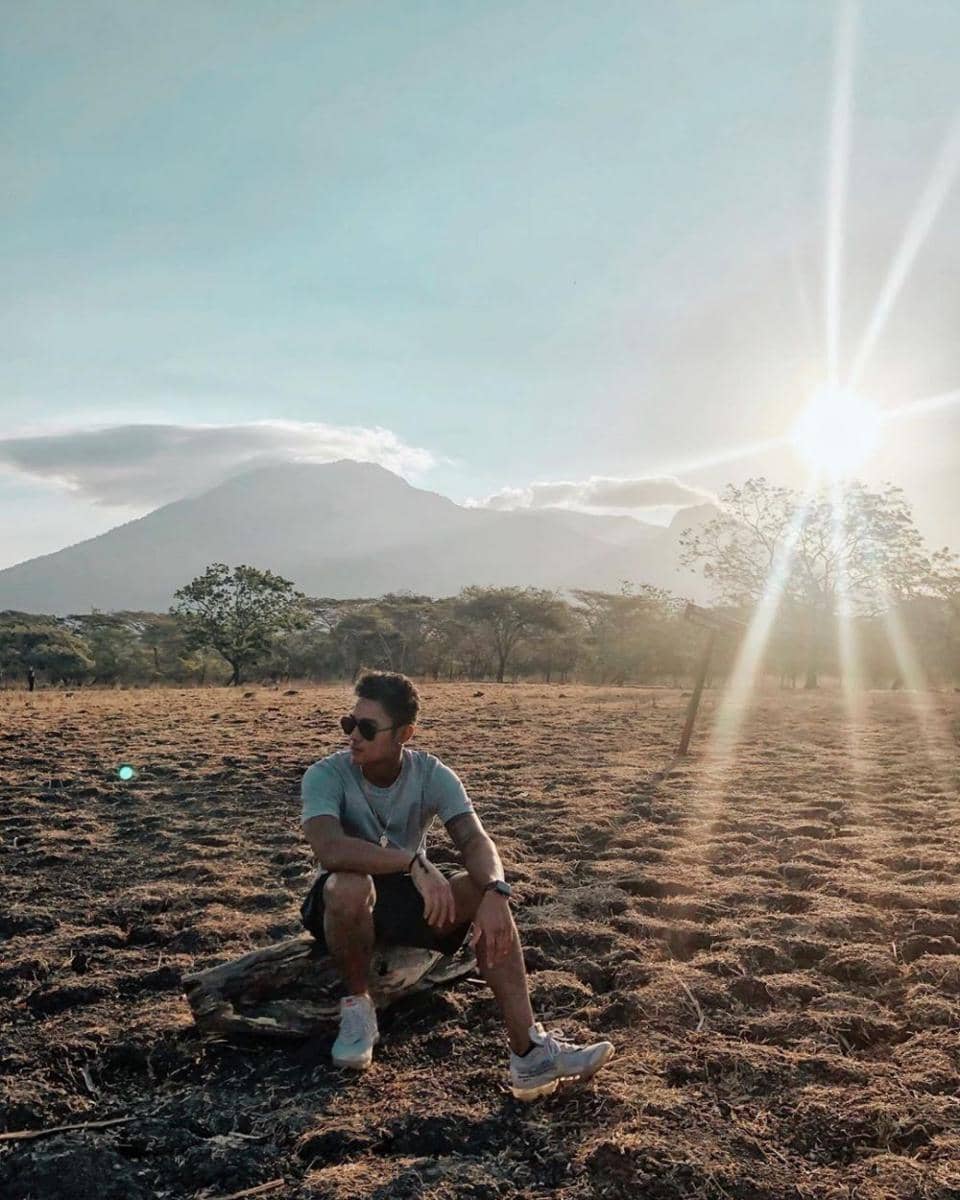 instagram.com/aqsaaswar